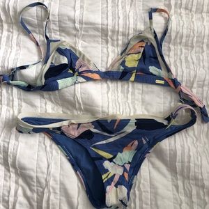 Roxy bikini